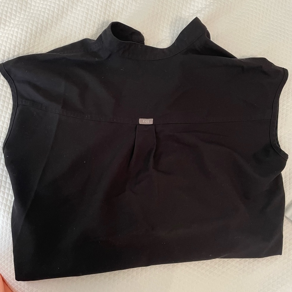 Figs Rafaela Scrub Top - Picture 3 of 5